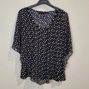 Adele and May Womens Medium Blouse-Black and White Polka Dot